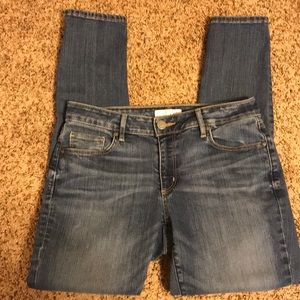 Loft size 6 curvy skinny light wash jeans